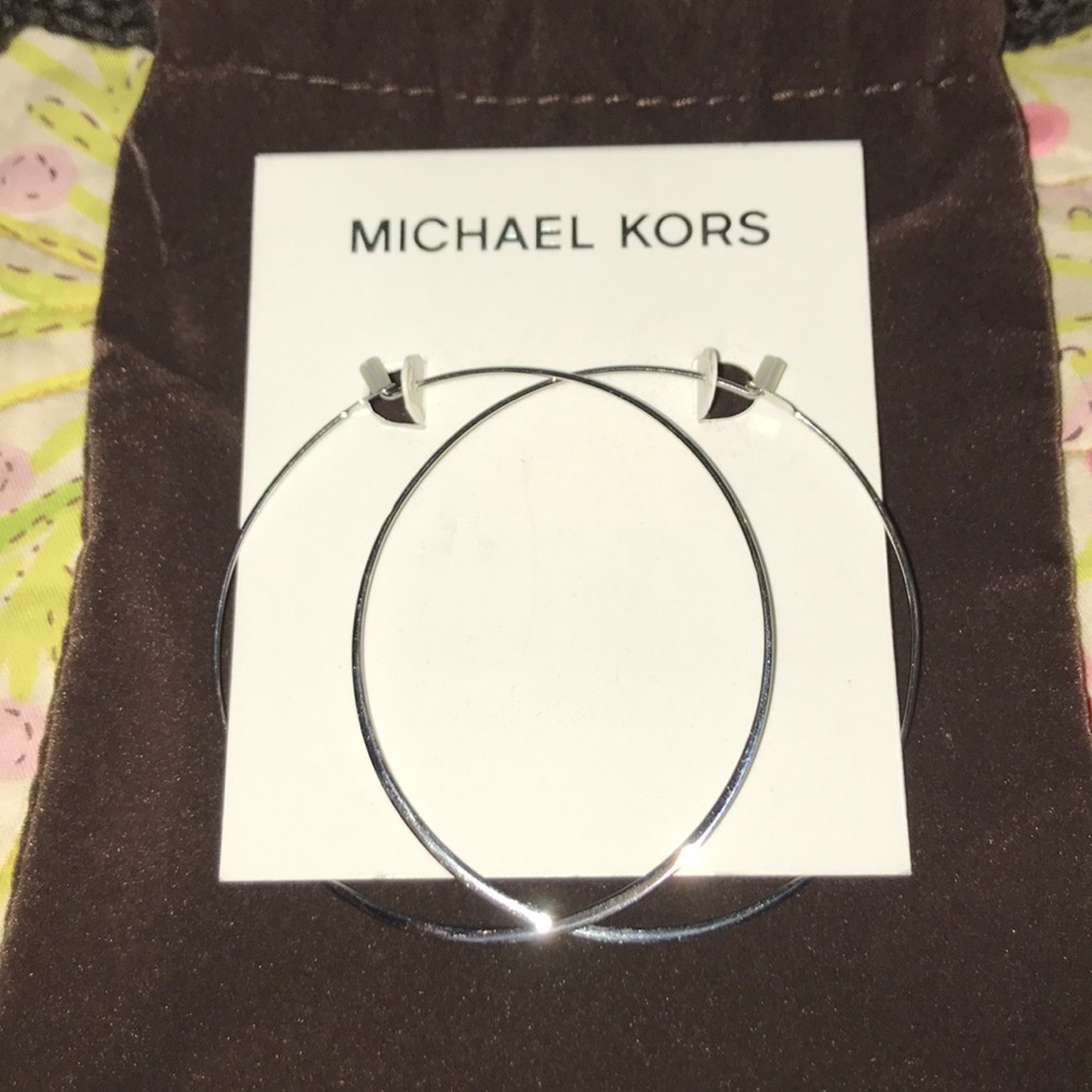 MICHAEL KORS Silver-Tone Hoop Earrings